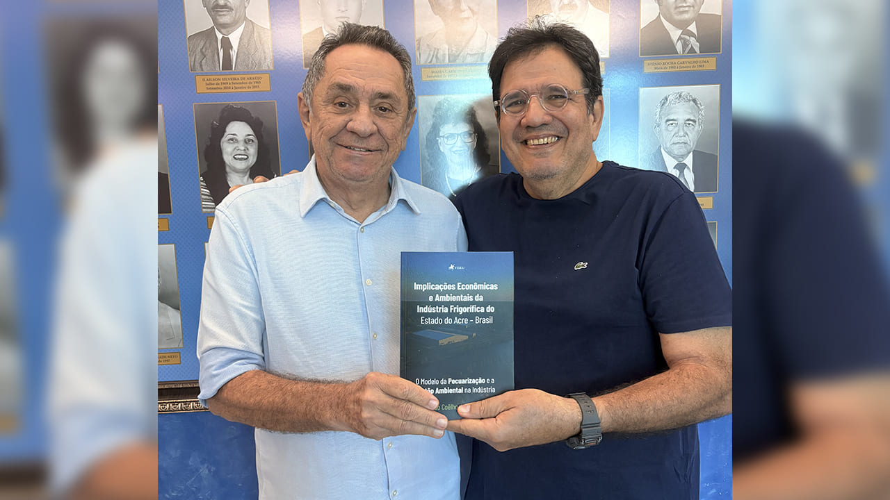 Presidente do CRA-CE recebe Conselheiro Federal João Coêlho da Silva Neto